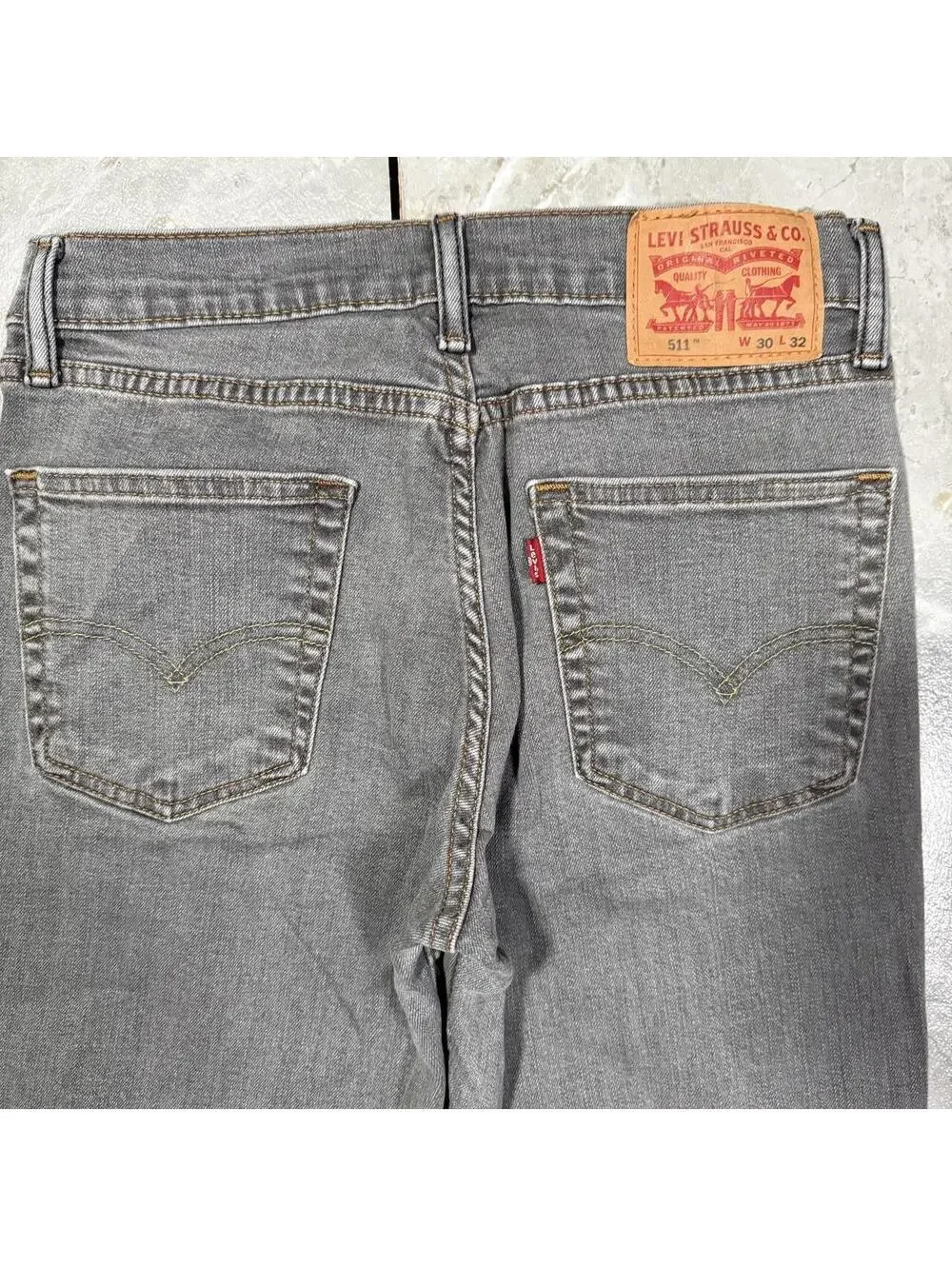 Levi’s 511 Slim Fit Gray Wash Jeans 30x32